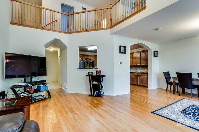 346 Lucille Lane 346, Schaumburg, IL 60193