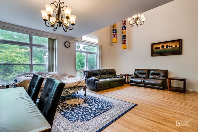 346 Lucille Lane 346, Schaumburg, IL 60193