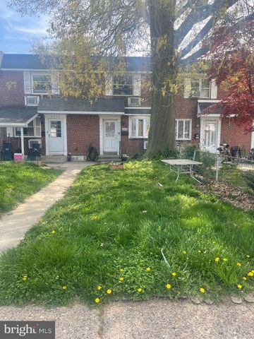 2019 DELMAR DR, Folcroft, PA 19032