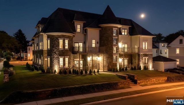 176 Union Avenue 2, Rutherford, NJ 07070