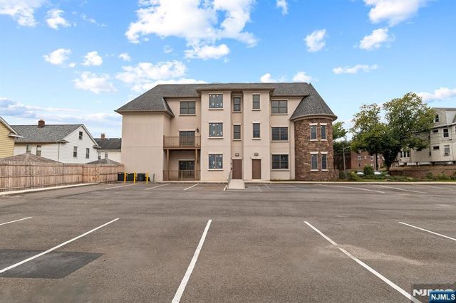 176 Union Avenue 2, Rutherford, NJ 07070