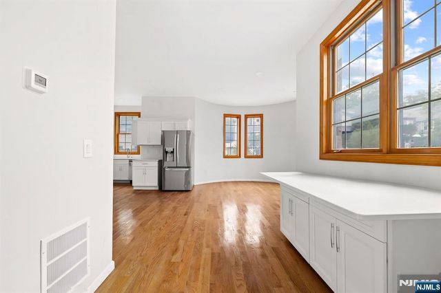 176 Union Avenue 2, Rutherford, NJ 07070