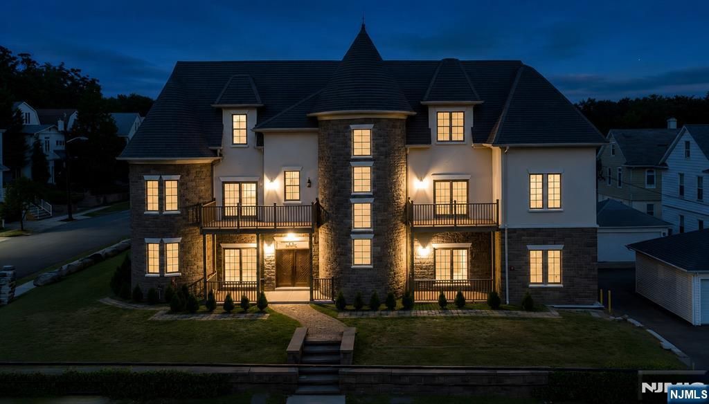 176 Union Avenue 2, Rutherford, NJ 07070