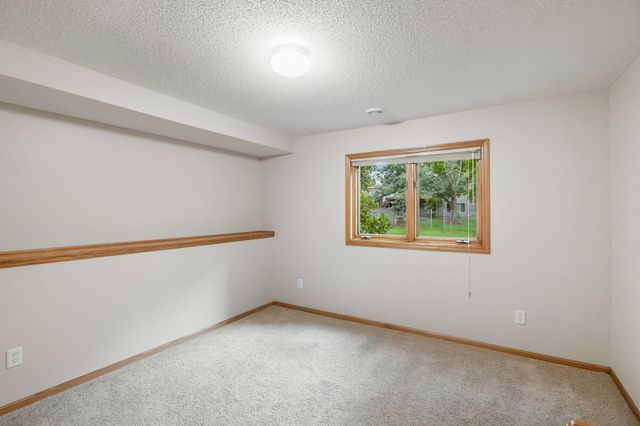 3908 143rd Street W, Rosemount, MN 55068