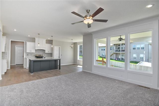 2739 W Park Street, Olathe, KS 66061