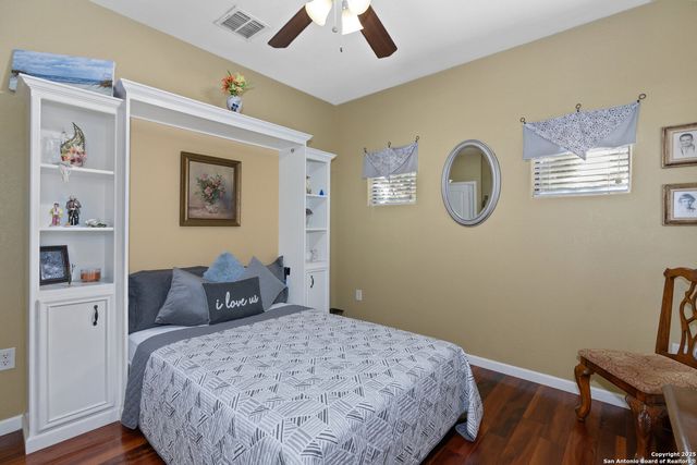 1615 S Goat Ridge, Pipe Creek, TX 78063