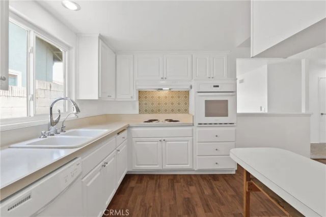 1837 E Denwall, Carson, CA 90746
