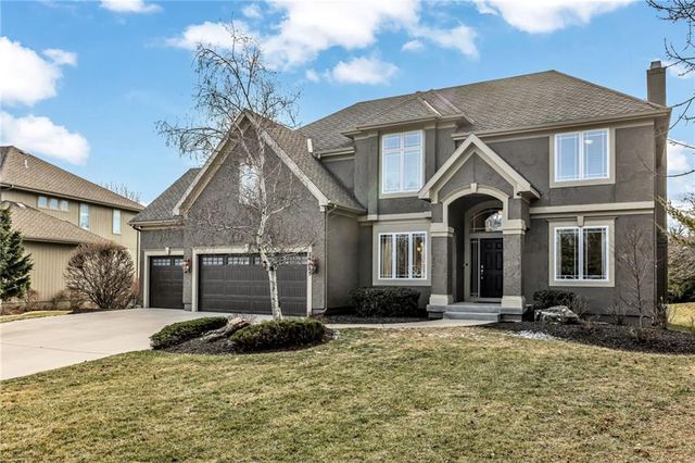 24185 W 112th Place, Olathe, KS 66061