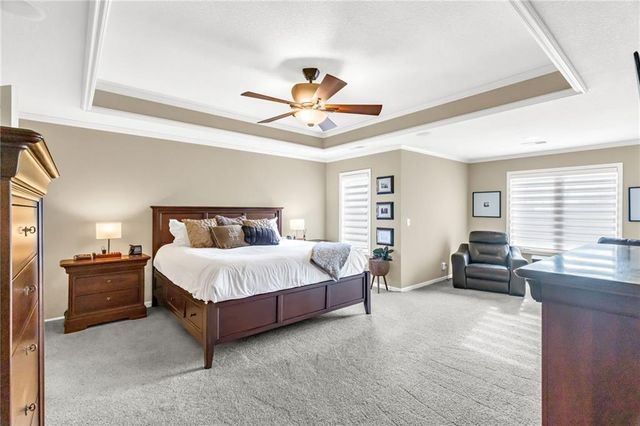 24185 W 112th Place, Olathe, KS 66061