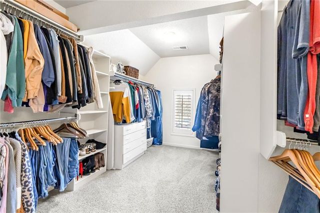 24185 W 112th Place, Olathe, KS 66061