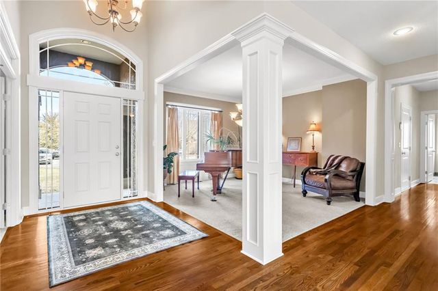 24185 W 112th Place, Olathe, KS 66061