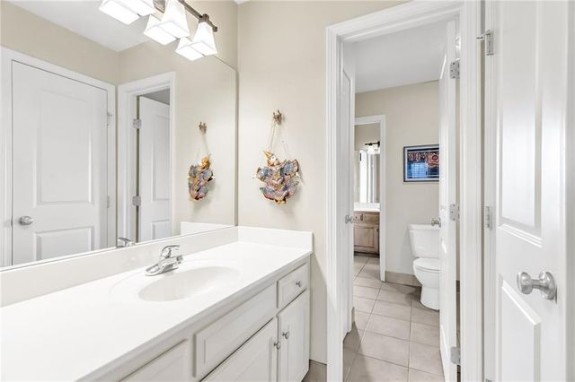 24185 W 112th Place, Olathe, KS 66061