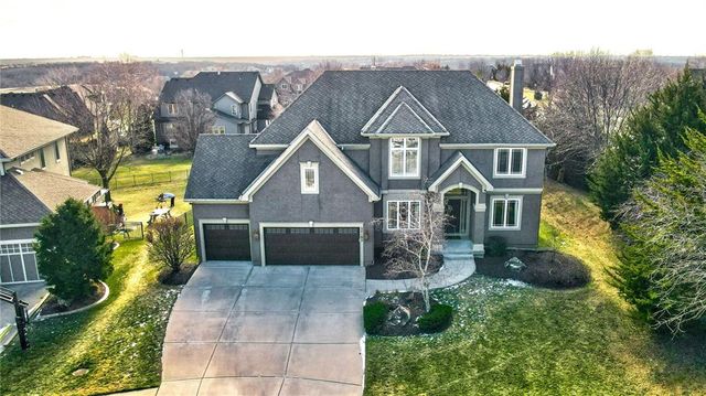 24185 W 112th Place, Olathe, KS 66061