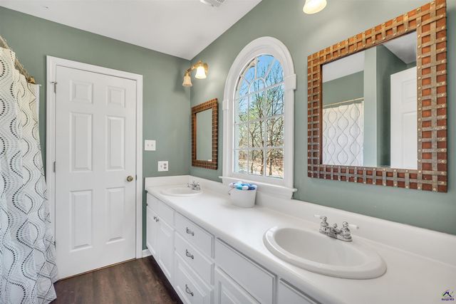 17 Brookwood Way, Griffin, GA 30224