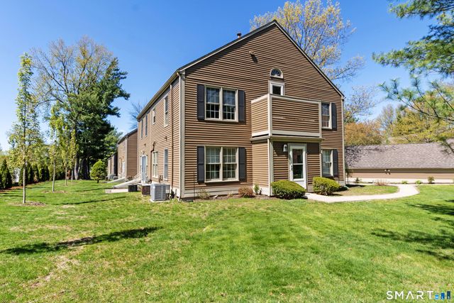 9 Newberry Lane 9, Glastonbury, CT 06033