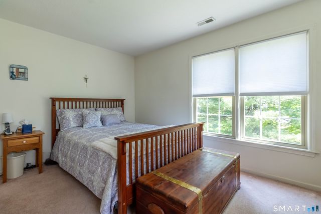 9 Newberry Lane 9, Glastonbury, CT 06033