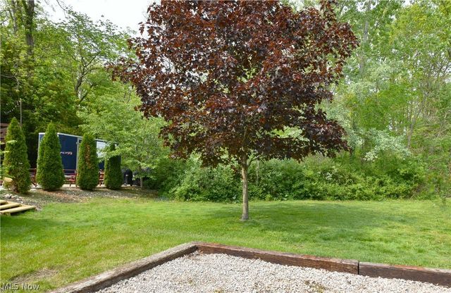232 Chagrin Boulevard Front, Chagrin Falls, OH 44022