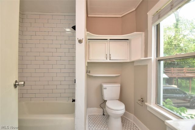 232 Chagrin Boulevard Front, Chagrin Falls, OH 44022