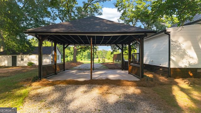 269 Martin Dairy Road, Milner, GA 30257