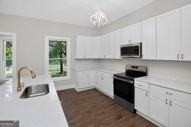269 Martin Dairy Road, Milner, GA 30257