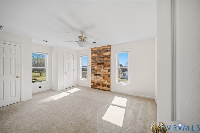 5815 Springfield Farm Ln, Mineral, VA 23117