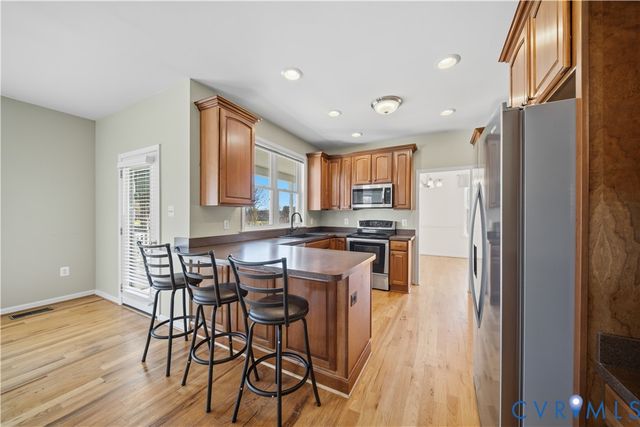 5815 Springfield Farm Ln, Mineral, VA 23117