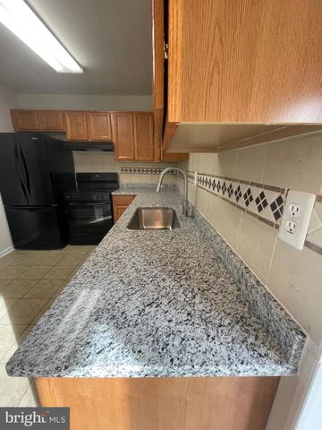 128 HICKOK CIR, Fredericksburg, VA 22401