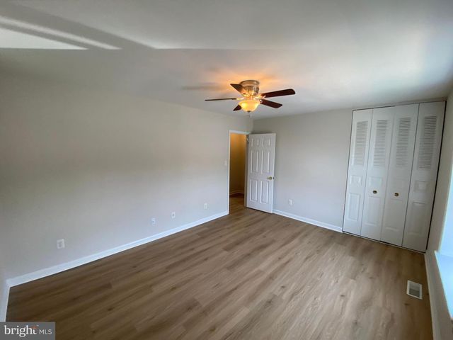 128 HICKOK CIR, Fredericksburg, VA 22401