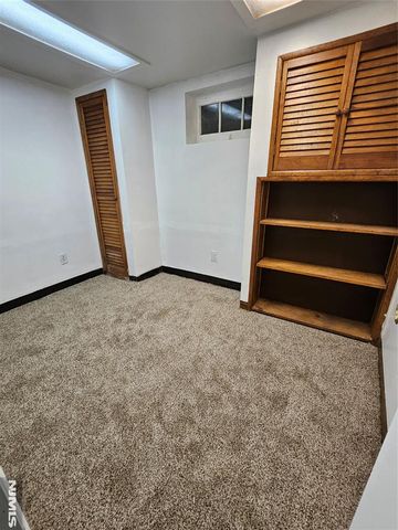 55 Rutgers Place, River Edge, NJ 07661