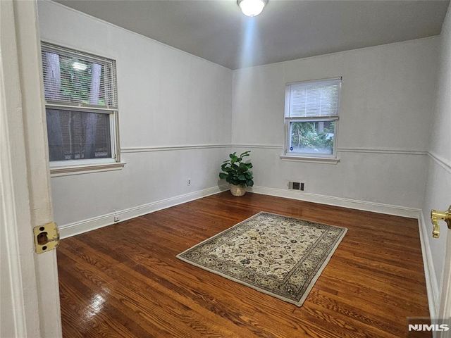 55 Rutgers Place, River Edge, NJ 07661