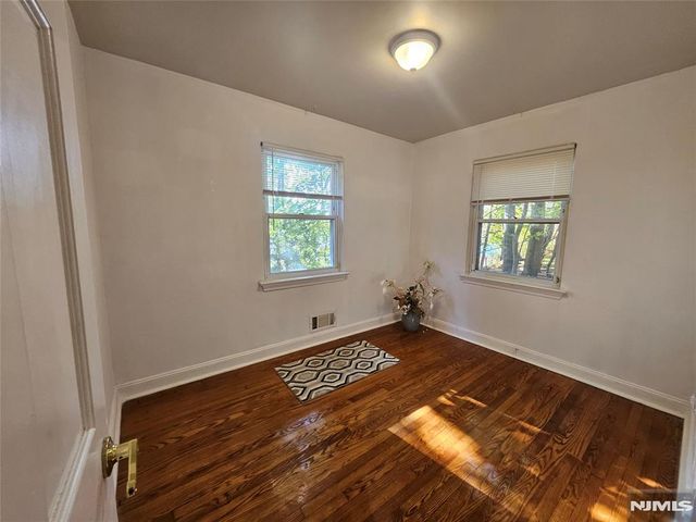 55 Rutgers Place, River Edge, NJ 07661