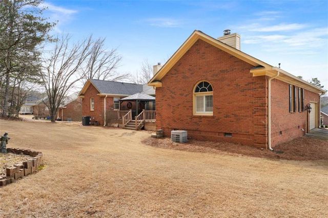 16 Club View Drive, Rome, GA 30161