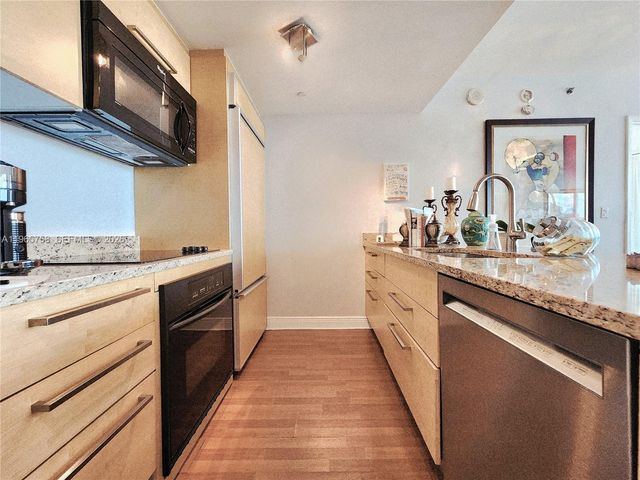 1800 S Ocean Dr 2406, Hallandale Beach, FL 33009