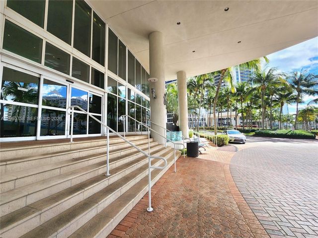 1800 S Ocean Dr 2406, Hallandale Beach, FL 33009