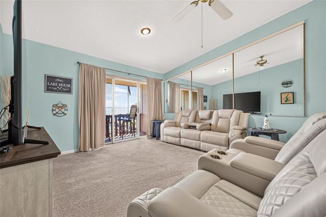 801 River Road C106, Montgomery, TX 77356