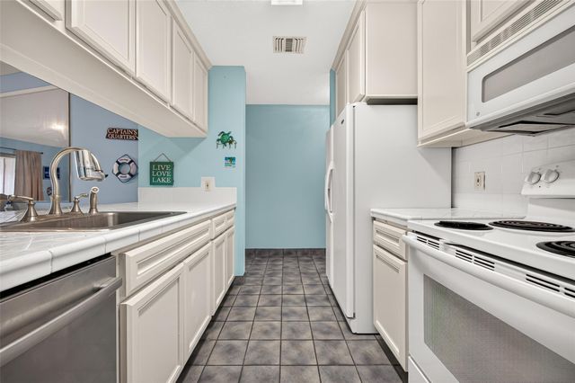 801 River Road C106, Montgomery, TX 77356