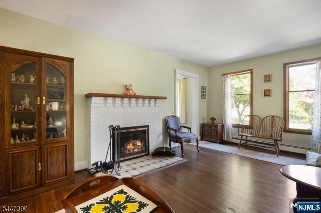 35 Lowell Street, Westwood, NJ 07675