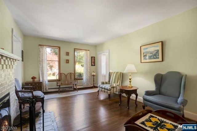 35 Lowell Street, Westwood, NJ 07675