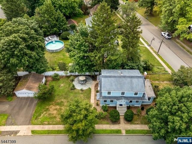 35 Lowell Street, Westwood, NJ 07675