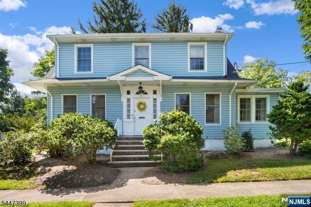 35 Lowell Street, Westwood, NJ 07675
