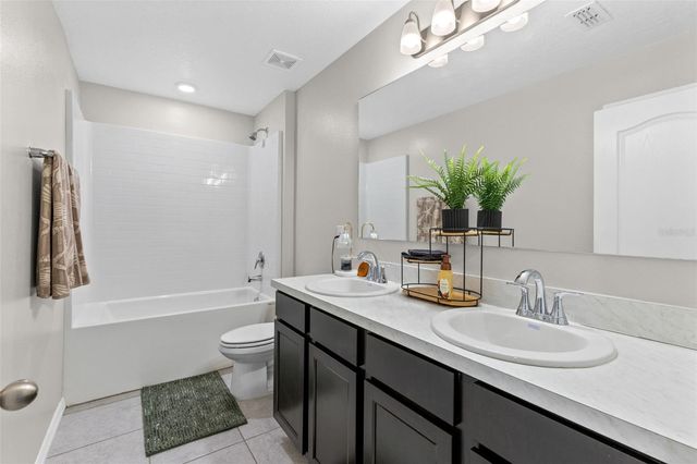 4827 CORAL CASTLE DRIVE, Kissimmee, FL 34746