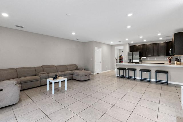 4827 CORAL CASTLE DRIVE, Kissimmee, FL 34746