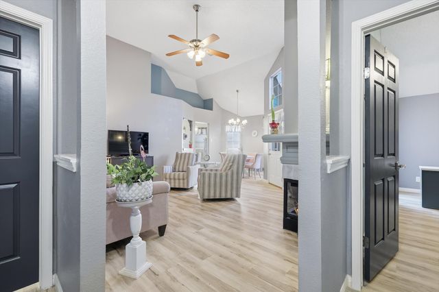 18028 Whispering Gables Lane, Dallas, TX 75287