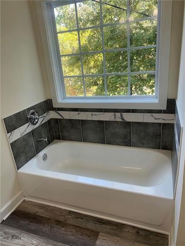 7040 Hassana Lane, Fairburn, GA 30213