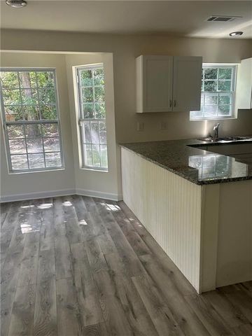 7040 Hassana Lane, Fairburn, GA 30213