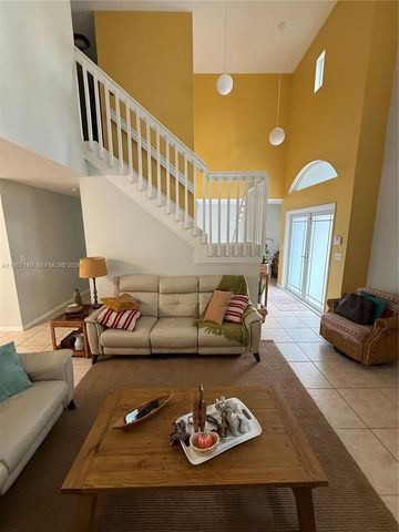 18164 SW 149th Pl, Miami, FL 33187