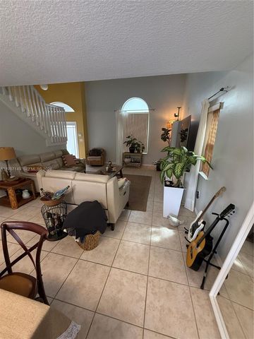 18164 SW 149th Pl, Miami, FL 33187