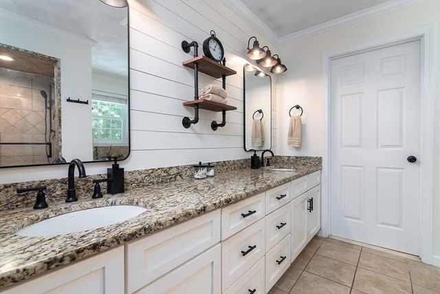 530 Westmoreland Lane, North Kingstown, RI 02874