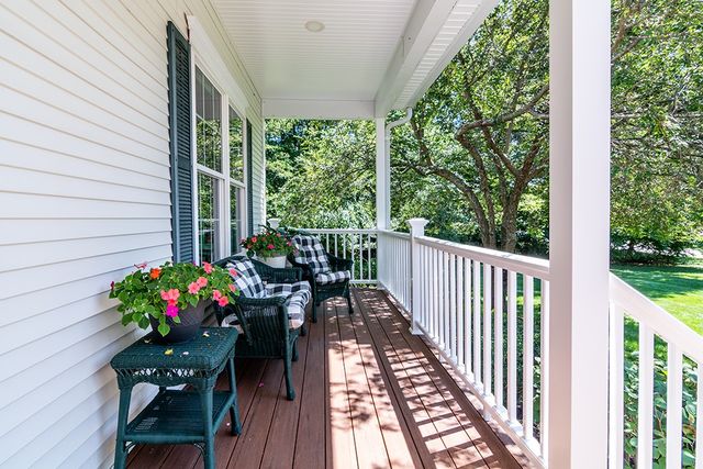530 Westmoreland Lane, North Kingstown, RI 02874
