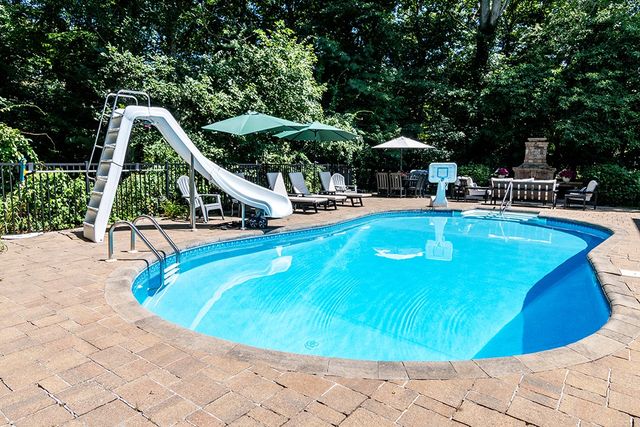 530 Westmoreland Lane, North Kingstown, RI 02874